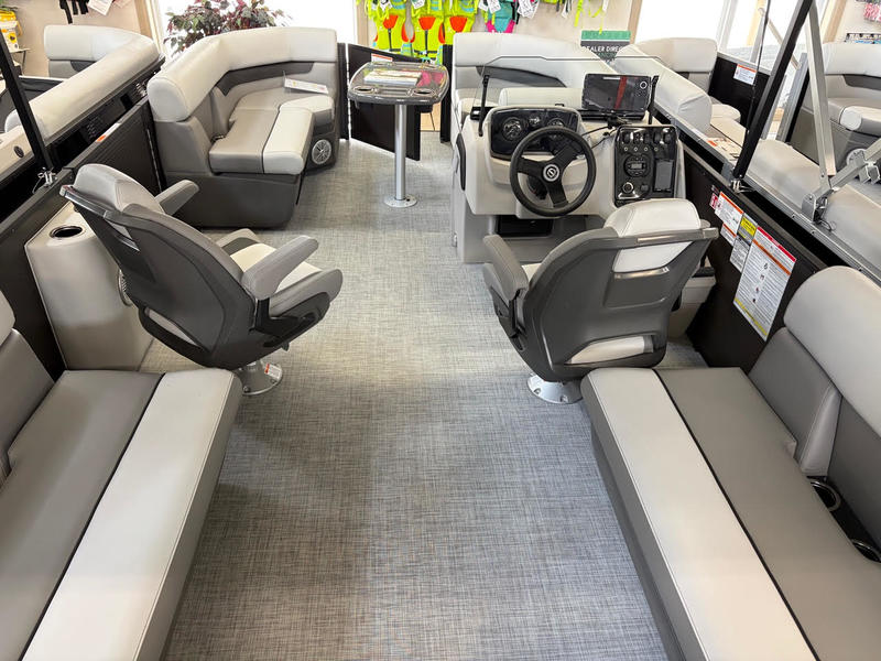 Princecraft Boats  2026 Princecraft Vectra 21' QL Sport Configuration (Charcoal) Photo