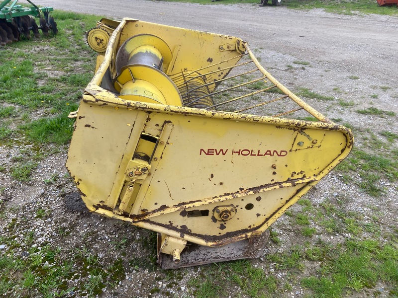 Hay/Forage/Livestock  NH 880W Hay Pick Up Head - 6FT Photo