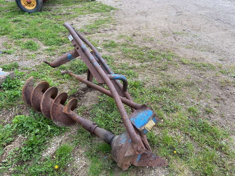 Miscellaneous  Ford 903 Post Hole Auger - 12" Photo