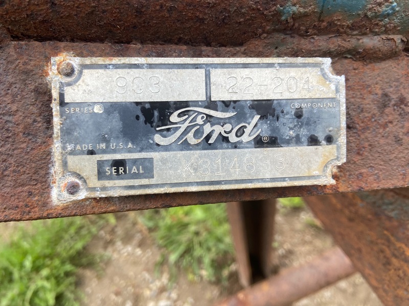 Miscellaneous  Ford 903 Post Hole Auger - 12" Photo