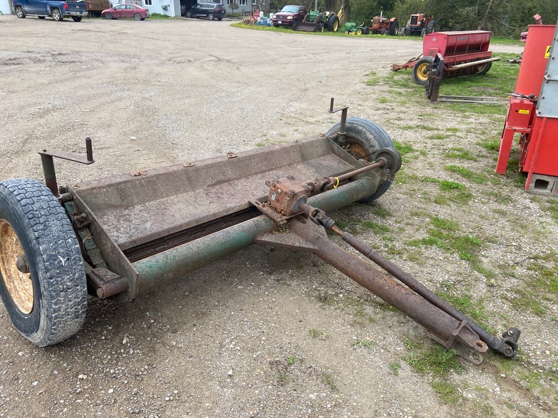 Hay/Forage/Livestock  Oliver Hay Crimper Photo