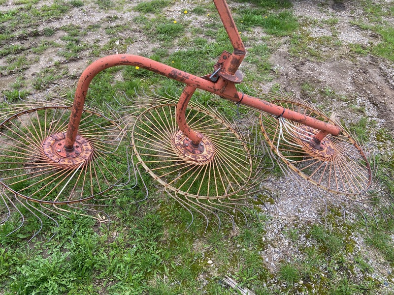 Hay/Forage/Livestock  3 Wheel Rake - 3PT Photo