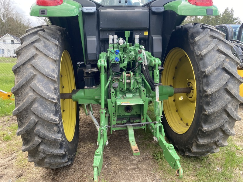 John Deere 6120M Tractor Loader for sale 
