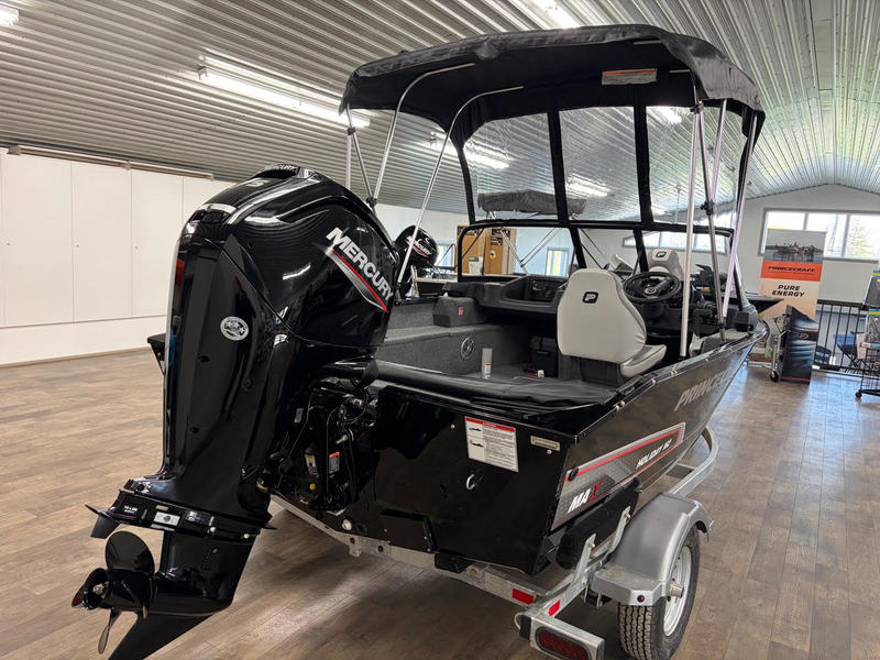 Princecraft Boats  2026 Princecraft Holiday Max 162 WS (Black) Photo
