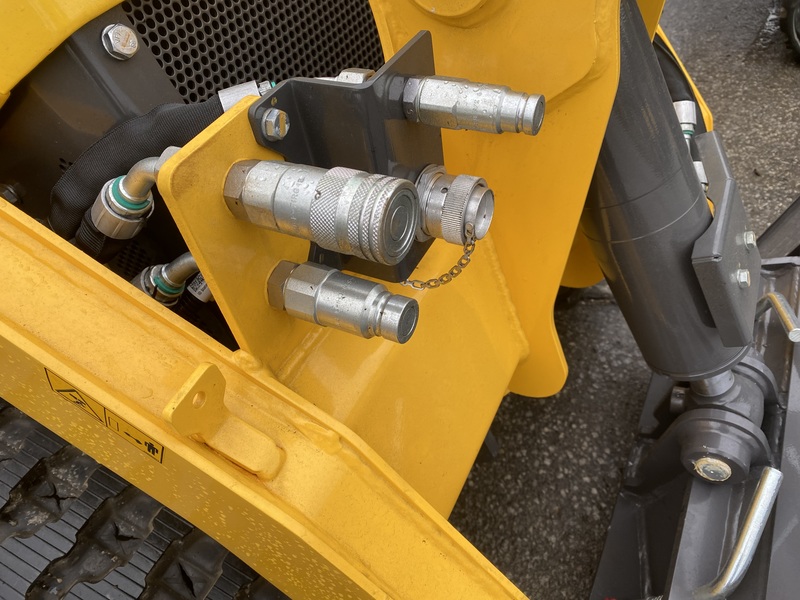 New Holland C314 track loader 
