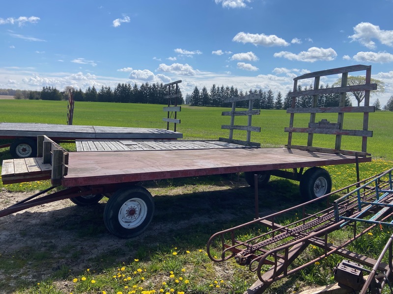 Hay/Forage/Livestock  20' x 8' Bale Wagon w/ Steel Floor Photo
