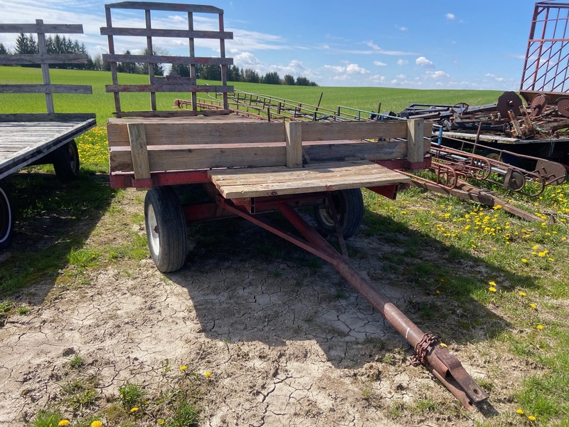 Hay/Forage/Livestock  20' x 8' Bale Wagon w/ Steel Floor Photo