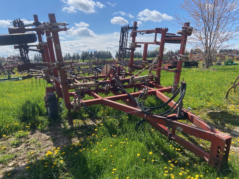 22FT International Harvester Chisel Plow
