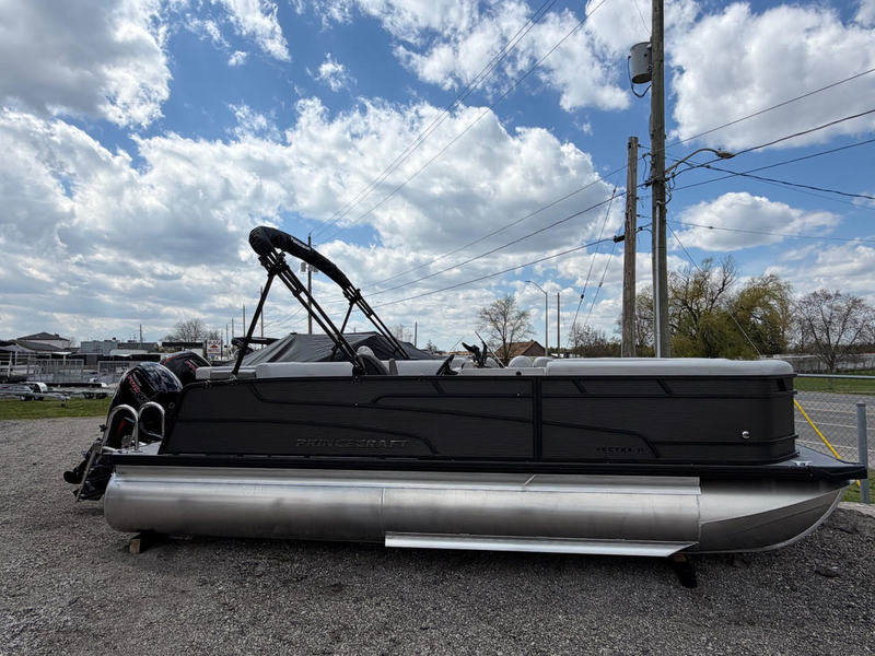Princecraft Boats  2026 Princecraft Vectra 21' L Sport Configuration (Charcoal) Photo