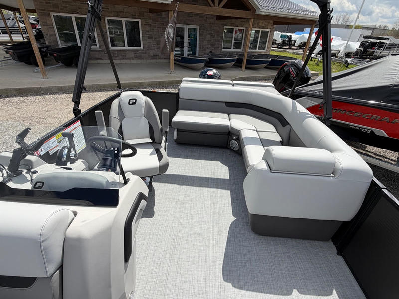 Princecraft Boats  2026 Princecraft Vectra 21' L Sport Configuration (Charcoal) Photo