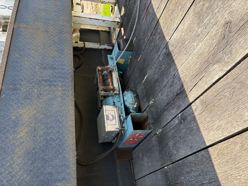 Trailer with crane for sale 