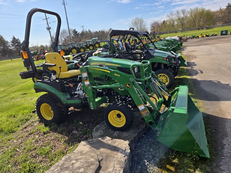 Tractors  2026 John Deere 1025R Utility Tractor Photo