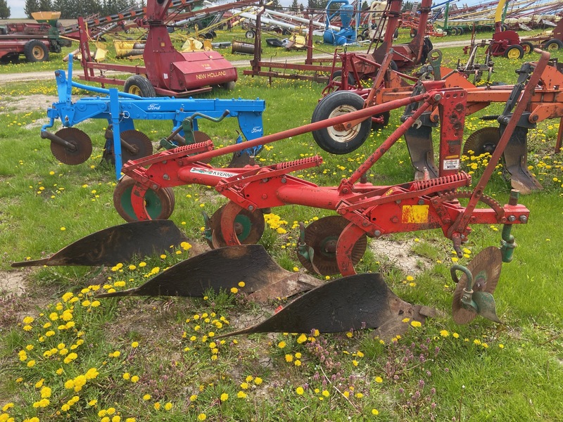 Kverneland 3 Furrow Plow - 12"