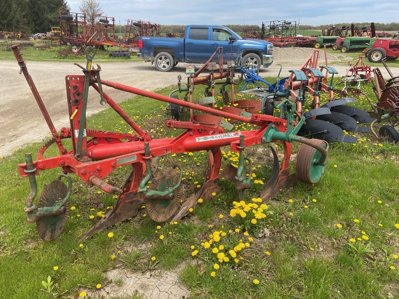 Tillage - Plows  Kverneland 3 Furrow Plow - 12" Photo