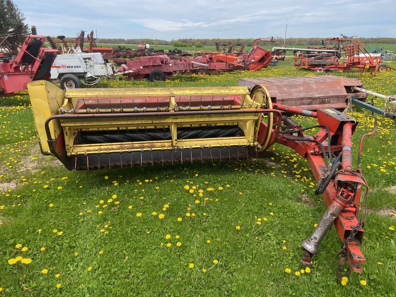 New Holland 477 Haybine