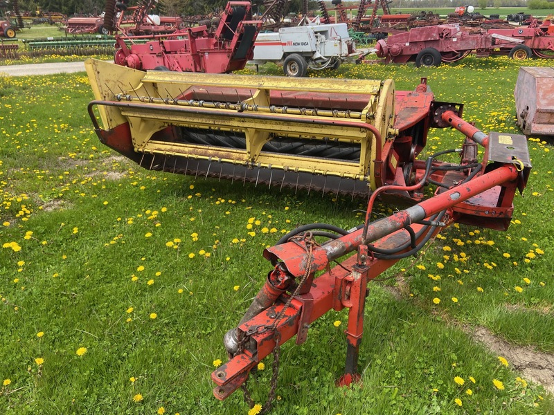 Hay/Forage/Livestock  New Holland 477 Haybine Photo
