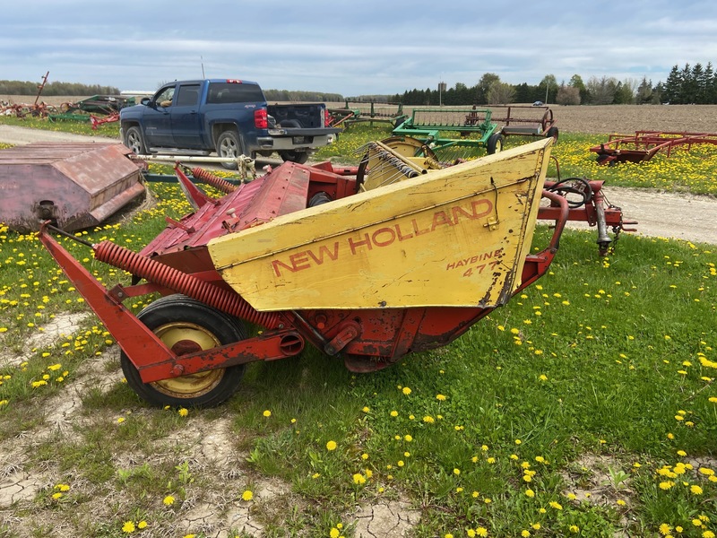 Hay/Forage/Livestock  New Holland 477 Haybine Photo