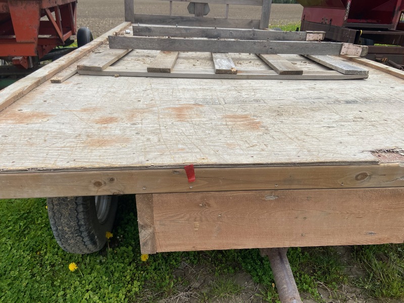 Wagons  16' x 8' Flat Rack Wagon Photo