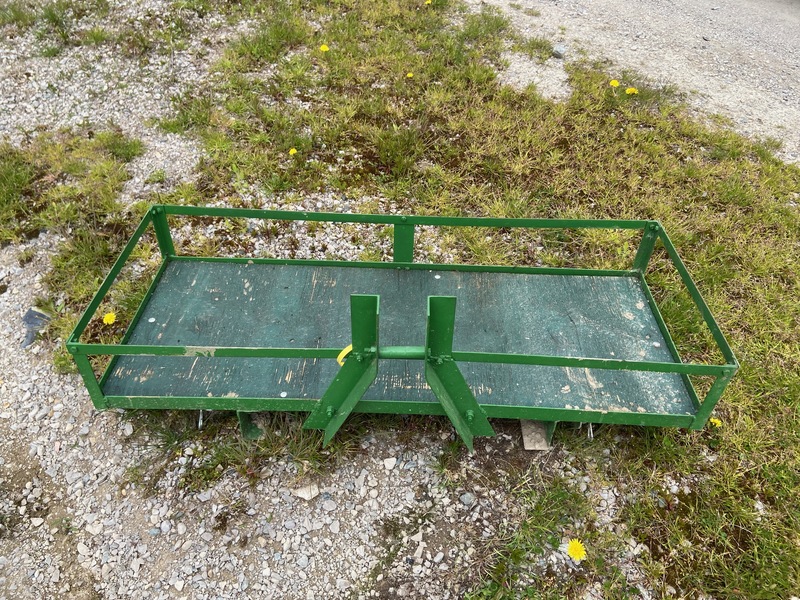 Miscellaneous  Weight Box Carrier - 3PT Photo