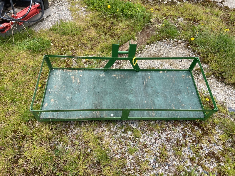 Miscellaneous  Weight Box Carrier - 3PT Photo