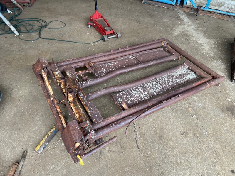 Hay/Forage/Livestock  Cattle Head Gate Photo
