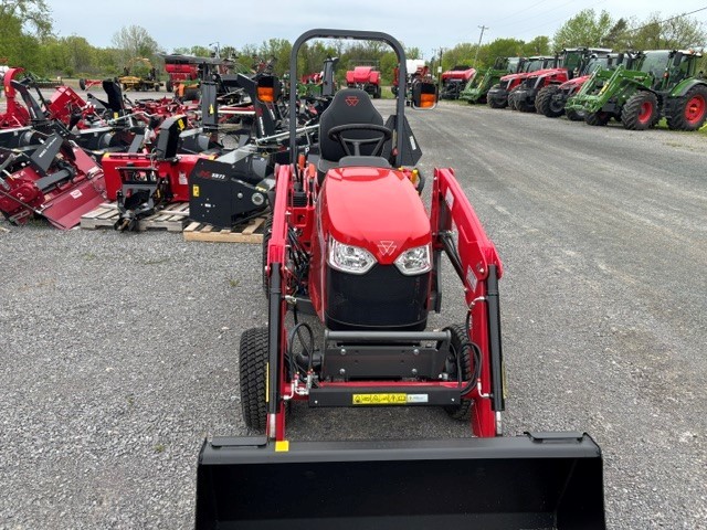 Tractors  Massey Ferguson 1GC.23 Tractor & Loader Photo