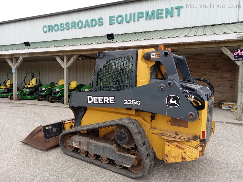 Construction  John Deere 325G Track loader Photo