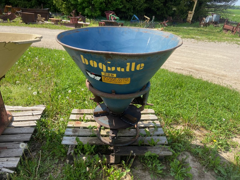 Bogballe Fertilizer Spreader - 3PT