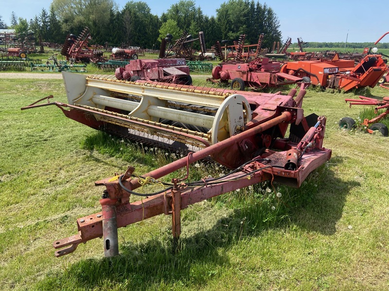 Hay/Forage/Livestock  New Holland 488 Haybine Photo