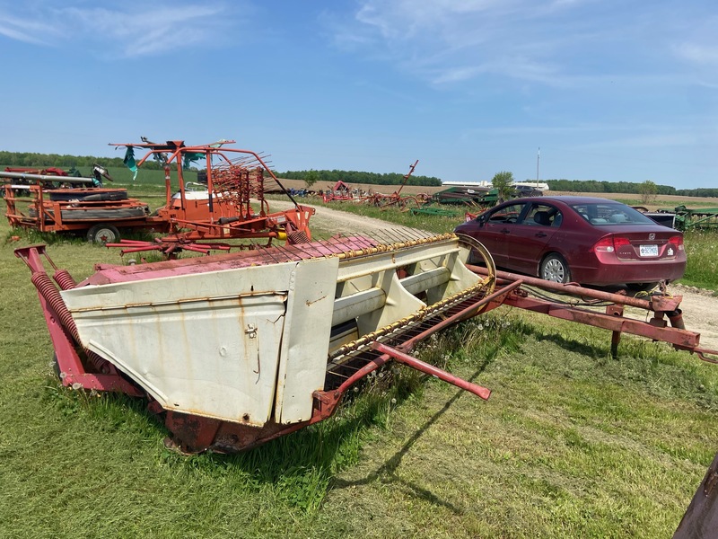 Hay/Forage/Livestock  New Holland 488 Haybine Photo