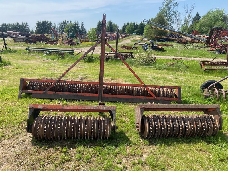 Tillage - Other  20FT Turnco Sprocket Packer Photo