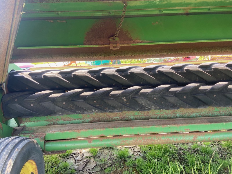 Hay/Forage/Livestock  John Deere 1209 Haybine Photo