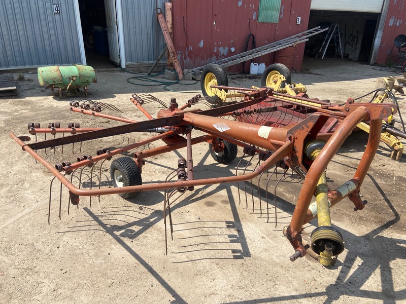 Hay/Forage/Livestock  Kuhn GA 300 GM Rotary Rake - 3PT Photo