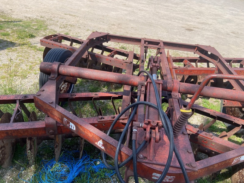 Tillage - Discs  White 251 Disc - 9FT Photo