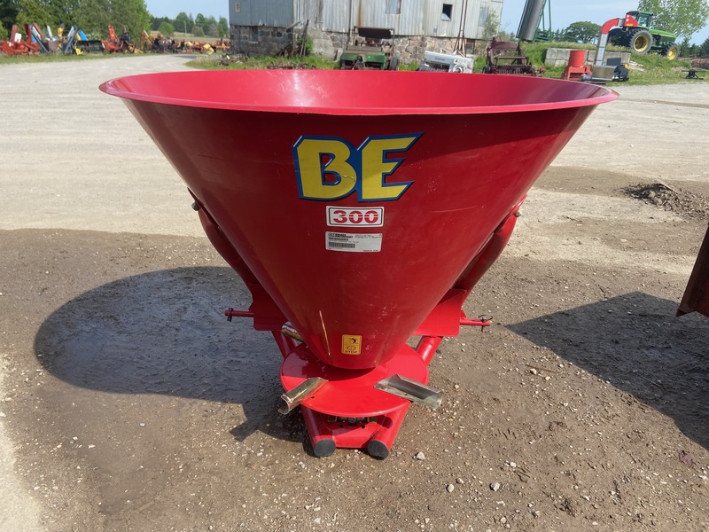 Fertilizer Spreader - BE 300