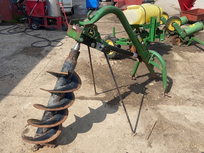Augers/Conveyers  John Deere Post Hole Digger - 14" Photo