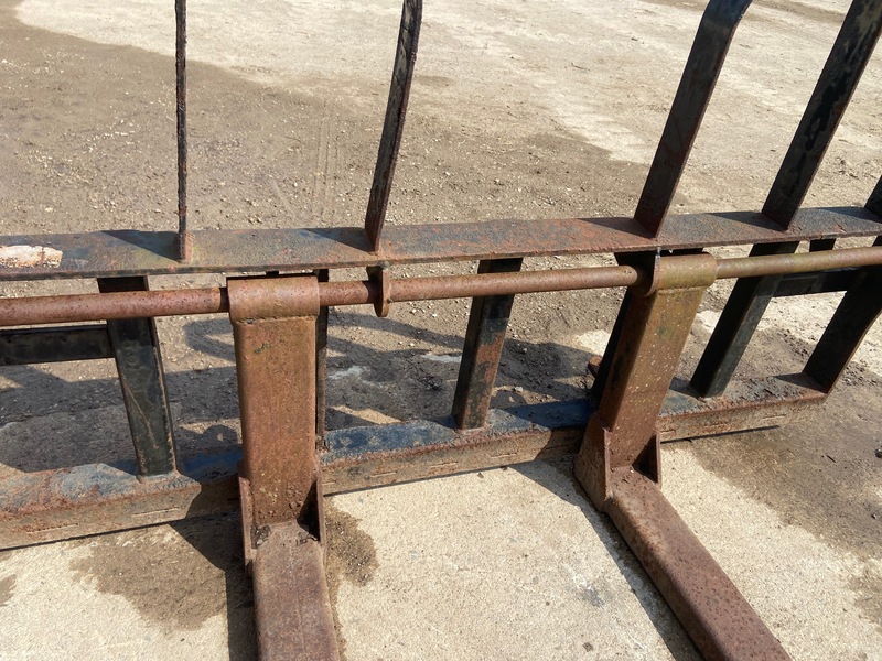 Attachments  Frey Pallet Forks Photo