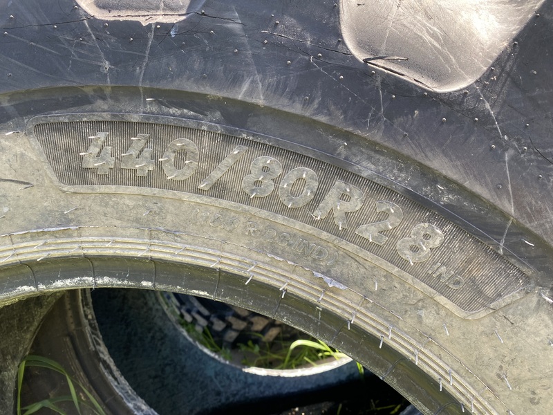 16.9 R28 Backhoe /Tractor Tires for sale 