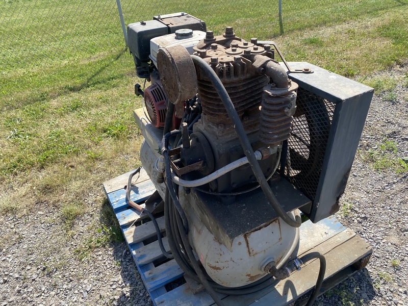 Air Compressor with Honda engine for sale 