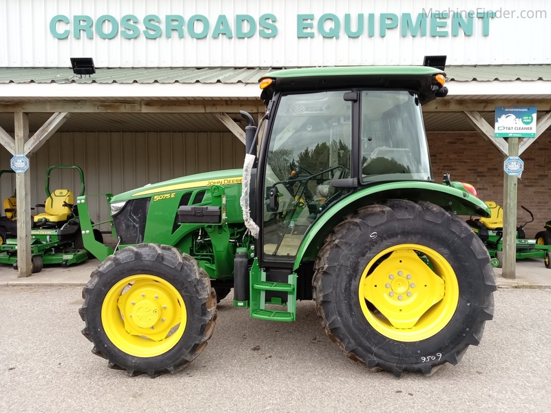 Tractors  2025 John Deere 5075E Photo