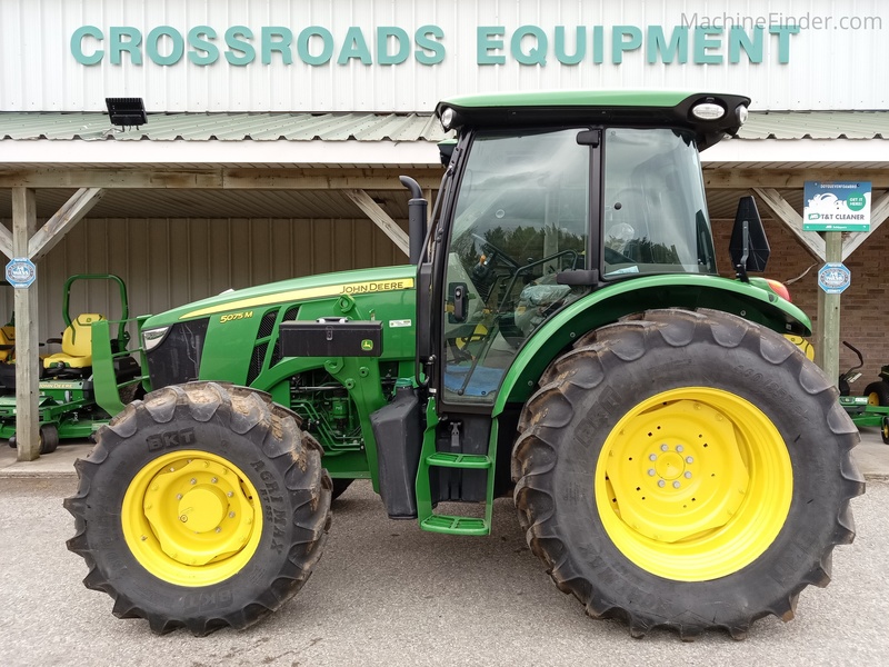 Tractors  2024 John Deere 5075M Photo