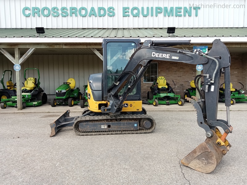 Tractors  2023 John Deere 30G Photo
