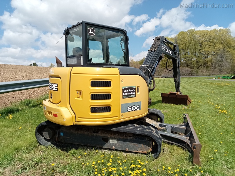 Tractors  2019 John Deere 60G Photo