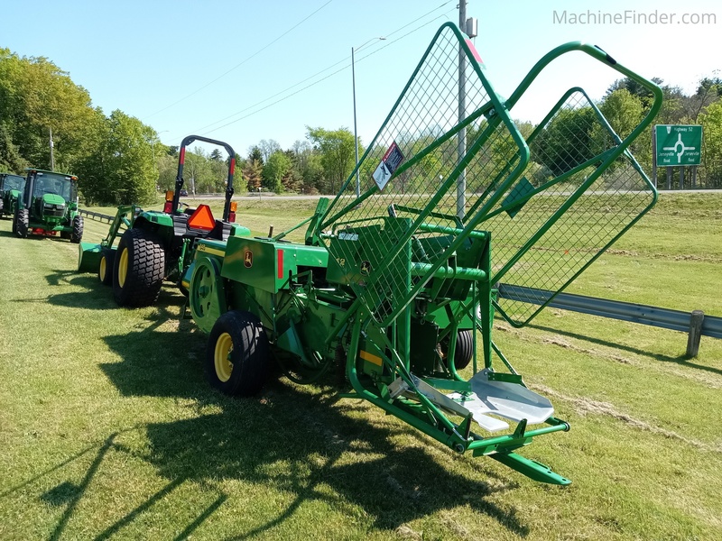 Tractors  2022 John Deere 348 Photo
