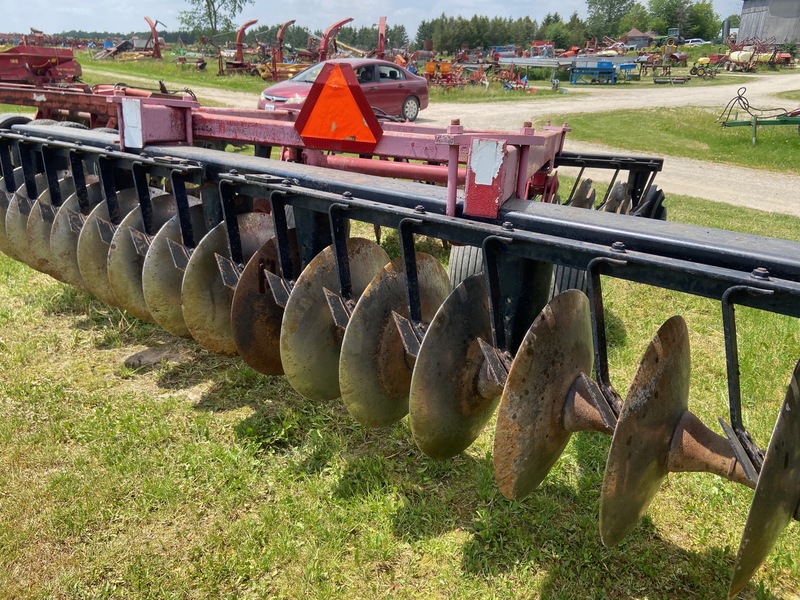 Tillage - Discs  Case IH 770 Offset Disc - 13FT Photo