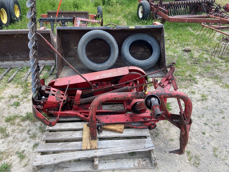 Miscellaneous  Massey Ferguson Sickle Mower - 3PT Photo