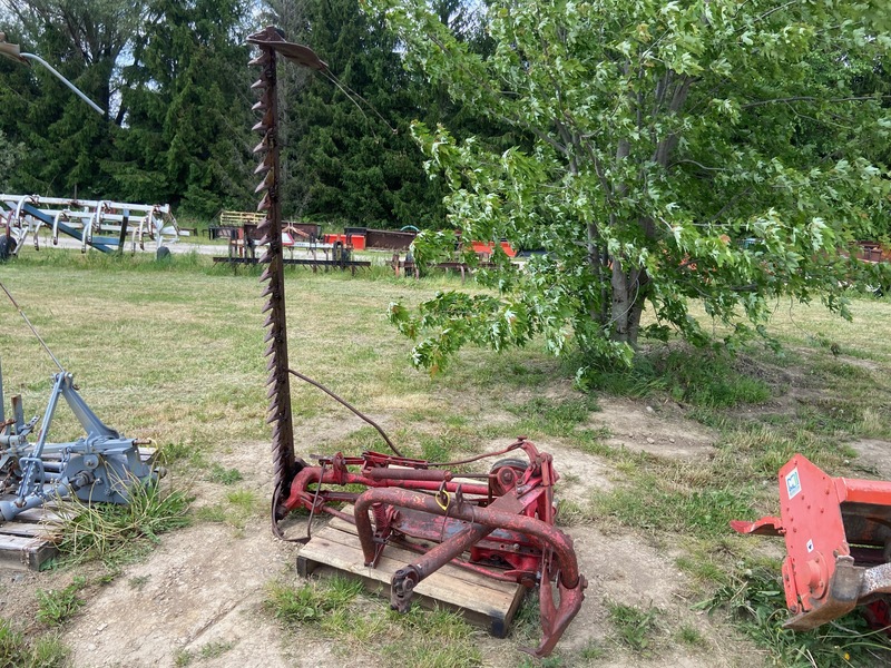 Massey Ferguson Sickle Mower - Pitman Drive - 3PT