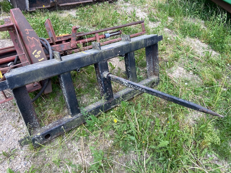 Frey 1 Prong Bale Spear