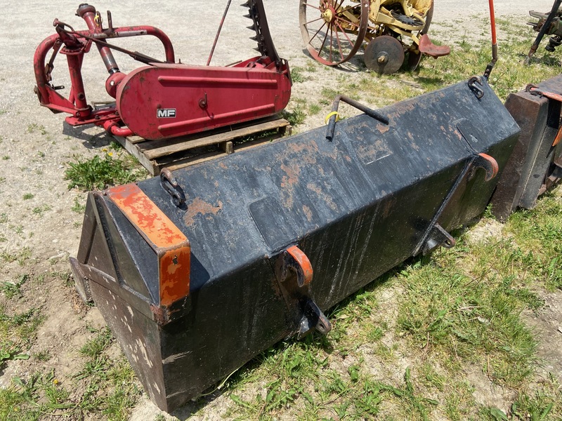 Attachments  Euro Bucket - 6FT Photo
