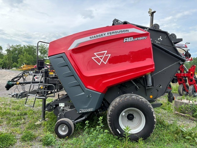 Hay & Forage  Massey Ferguson RB 4160V Round Baler Photo